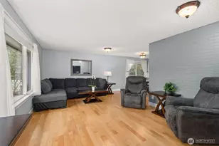 360 Byrd St, Centralia, WA 98531 - Photo 11