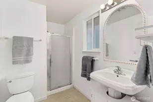 360 Byrd St, Centralia, WA 98531 - Photo 21