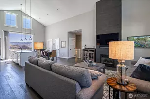 250 Bobcat Ln, Chelan, WA 98816 - Photo 5