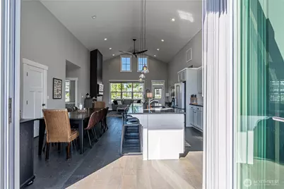 250 Bobcat Lane, Chelan, WA 98816 - Photo 9