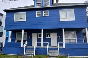 611 613 S Ainsworth Ave, Tacoma, WA 98405 - Photo 1