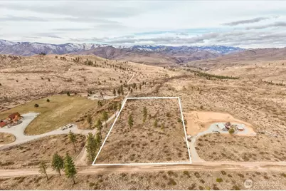 817 Bill Shaw Road, Methow, WA 98834 - Photo 3