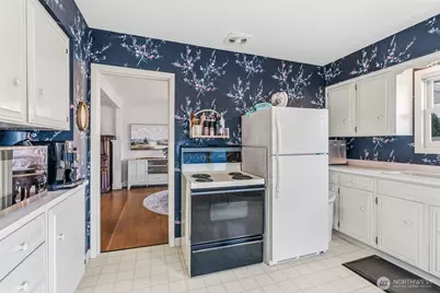 522 SW Front Avenue, Castle Rock, WA 98611 - Photo 9