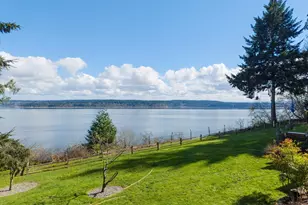 9513 Villa Beach Rd, Anderson Island, WA 98303 - Photo 37