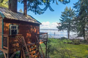 9513 Villa Beach Rd, Anderson Island, WA 98303 - Photo 33