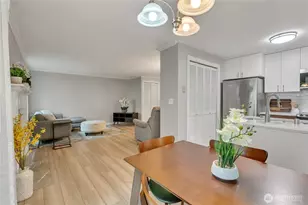 4621 Grandview Dr W, University Place, WA 98466 - Photo 9