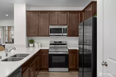 8583 42nd Pl NE NE #53, Marysville, WA 98270 - Photo 5