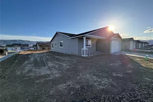 2456 2nd St SE, East Wenatchee, WA 98802 - Photo 3