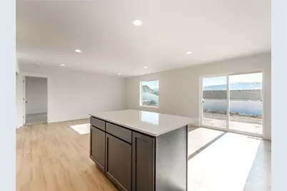 2456 2nd Street SE, East Wenatchee, WA 98802 - Photo 11