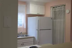 451 S 328th St, Federal Way, WA 98003 - Photo 5