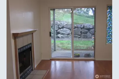 451 S 328th Street #E20, Federal Way, WA 98003 - Photo 3