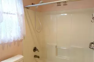 451 S 328th St, Federal Way, WA 98003 - Photo 17