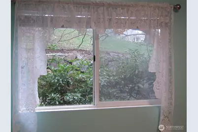 451 S 328th Street #E20, Federal Way, WA 98003 - Photo 7