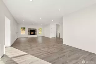 210 W Wishkah Rd, Aberdeen, WA 98520 - Photo 3