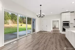 210 W Wishkah Rd, Aberdeen, WA 98520 - Photo 9