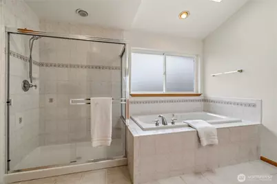 18639 175th Avenue SE, Renton, WA 98058 - Photo 27