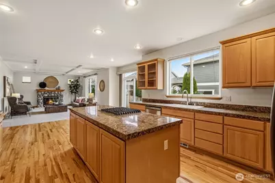 18639 175th Avenue SE, Renton, WA 98058 - Photo 13