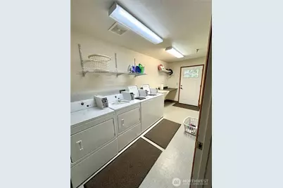 392 Industrial Parkway #11, Sequim, WA 98382 - Photo 21