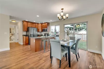 619 E 57th Street Ct, Tacoma, WA 98404 - Photo 9