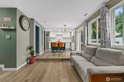 12716 NE 120th Street #H-7, Kirkland, WA 98034 - Photo 9