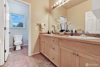 260 SE Andrews Street, Issaquah, WA 98027 - Photo 9