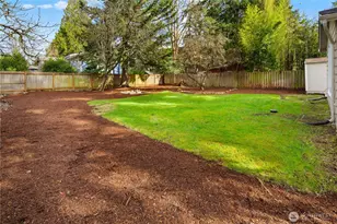 1828 NE 171st St, Shoreline, WA 98155 - Photo 29