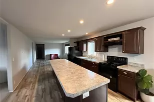 401 Peachtree Pl SW, Mattawa, WA 99349 - Photo 5