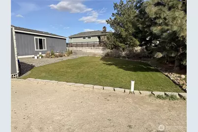 401 Peachtree Place SW, Mattawa, WA 99349 - Photo 21