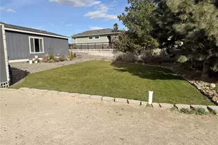 401 Peachtree Pl SW, Mattawa, WA 99349 - Photo 21