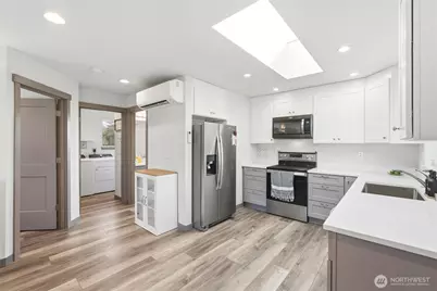 8114 Riverview Road, Snohomish, WA 98290 - Photo 7