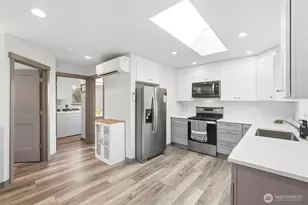 8114 Riverview Rd, Snohomish, WA 98290 - Photo 7