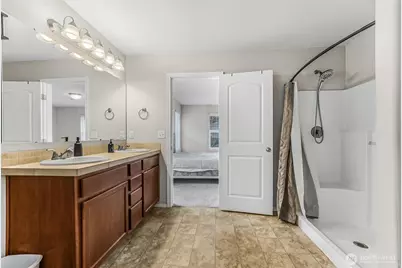 10076 185th Avenue E, Bonney Lake, WA 98391 - Photo 17