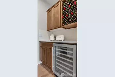9001 Wyatt Court SE, Tumwater, WA 98501 - Photo 15
