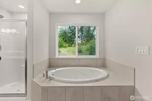 9001 Wyatt Ct SE, Tumwater, WA 98501 - Photo 25