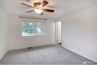 532 198th Street SE, Bothell, WA 98012 - Photo 17