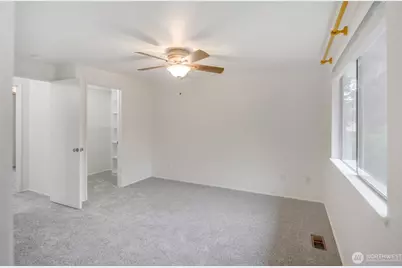 532 198th Street SE, Bothell, WA 98012 - Photo 19