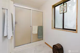 482 E Hyland Dr, Union, WA 98592 - Photo 17