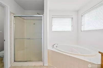 11510 185th St E, Puyallup, WA 98374 - Photo 19