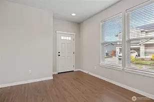 122 N Trl Rd, Sedro Woolley, WA 98284 - Photo 3