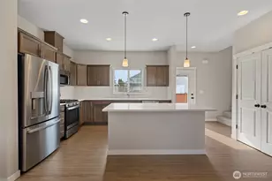 122 N Trl Rd, Sedro Woolley, WA 98284 - Photo 11