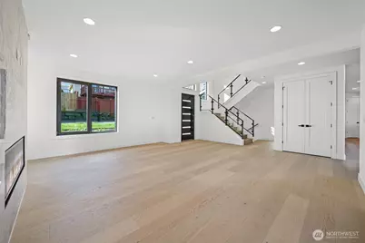 16050 SE 44th Court, Bellevue, WA 98006 - Photo 5