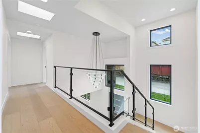 16050 SE 44th Court, Bellevue, WA 98006 - Photo 13