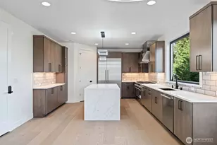 16050 SE 44th Ct, Bellevue, WA 98006 - Photo 9