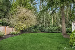 24106 NE 6th Pl, Sammamish, WA 98074 - Photo 27