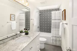 24106 NE 6th Pl, Sammamish, WA 98074 - Photo 19