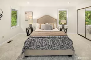 24106 NE 6th Pl, Sammamish, WA 98074 - Photo 13