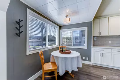 1048 S Director Street, Seattle, WA 98108 - Photo 5