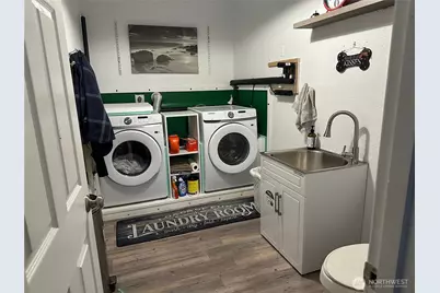 6906 36th Avenue, Lacey, WA 98503 - Photo 7