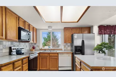 9612 Vantage Terrace Court SE, Olympia, WA 98513 - Photo 5