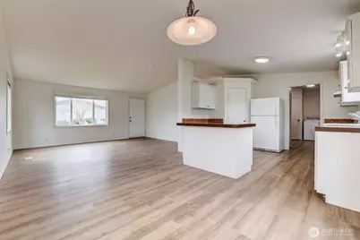 2004 95th Street E, Tacoma, WA 98445 - Photo 5